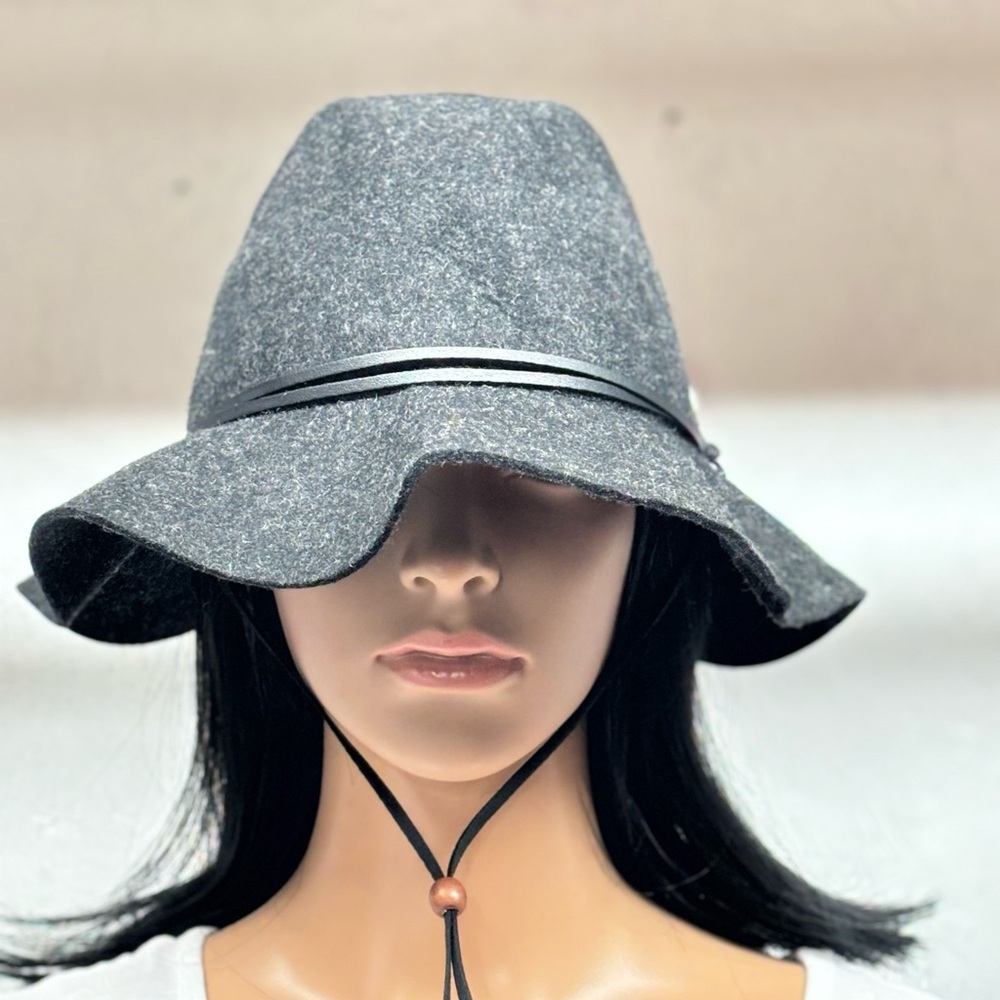 Women’s Grey Felt Wide-Brim Hat with Chin Tie